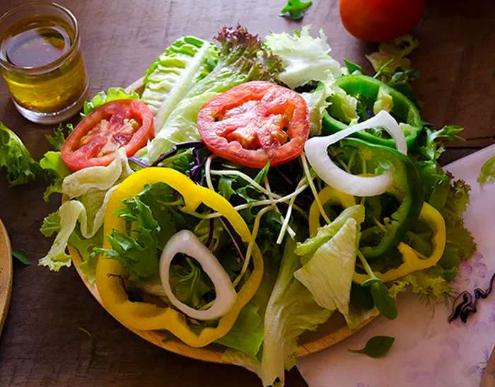 La dieta mediterranea: la tradizione alimentare e lo stile di vita italiano.