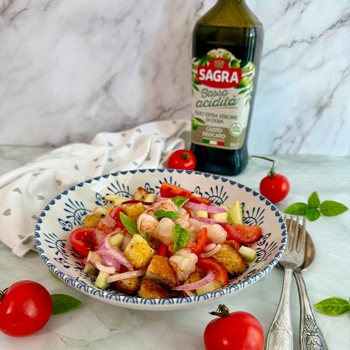 Panzanella con tartare di gamberi